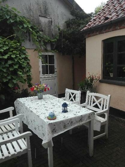 Pegasus Bed And Breakfast Helsinge ภายนอก รูปภาพ